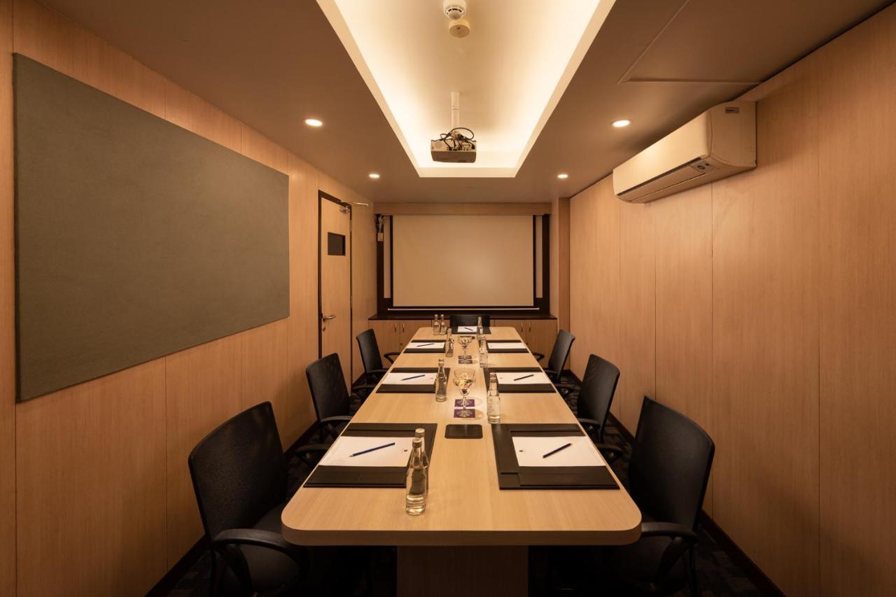 Grand Mercure Bangalore - An Accor Brand Dış mekan fotoğraf