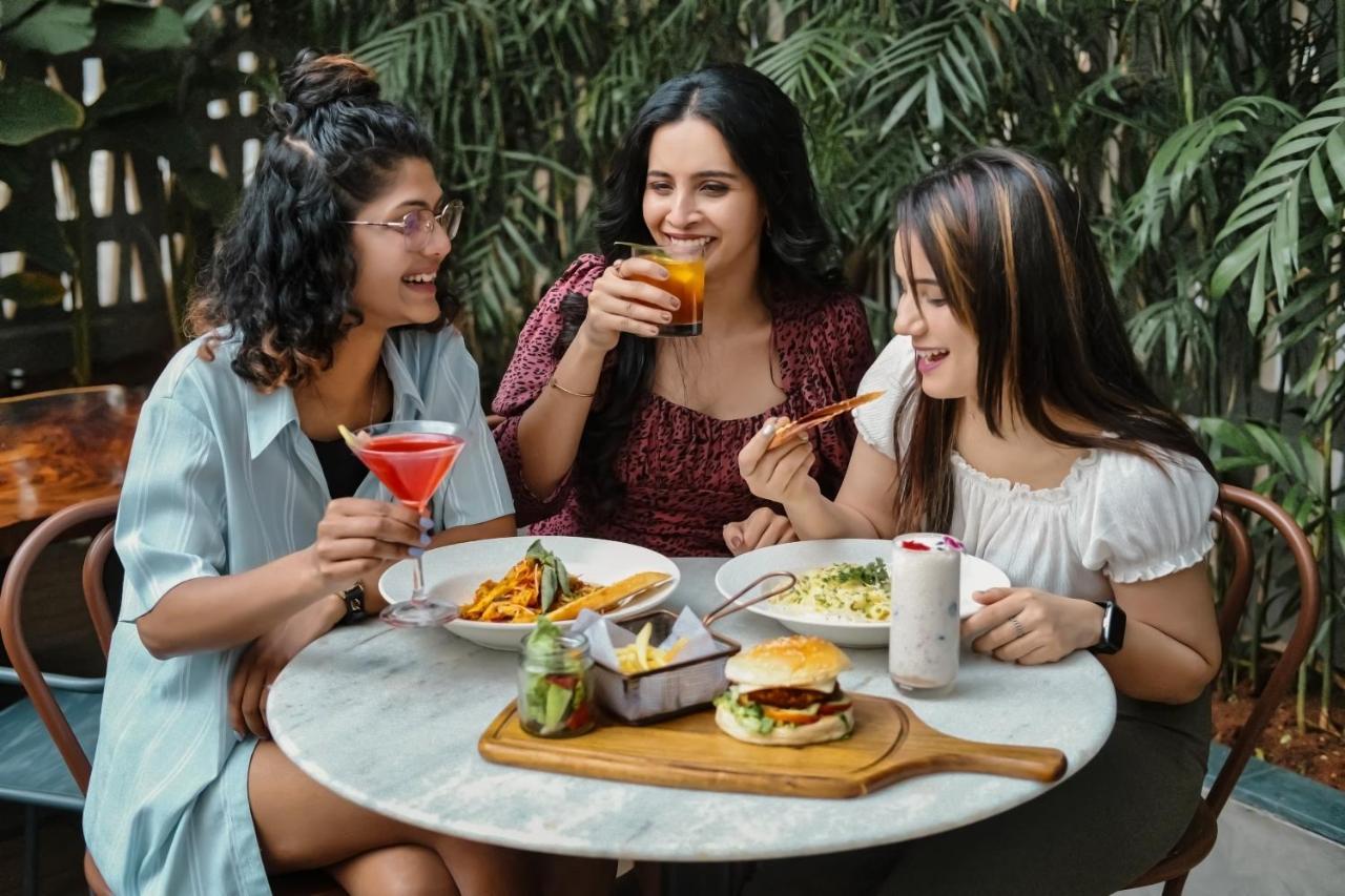 Grand Mercure Bangalore - An Accor Brand Dış mekan fotoğraf