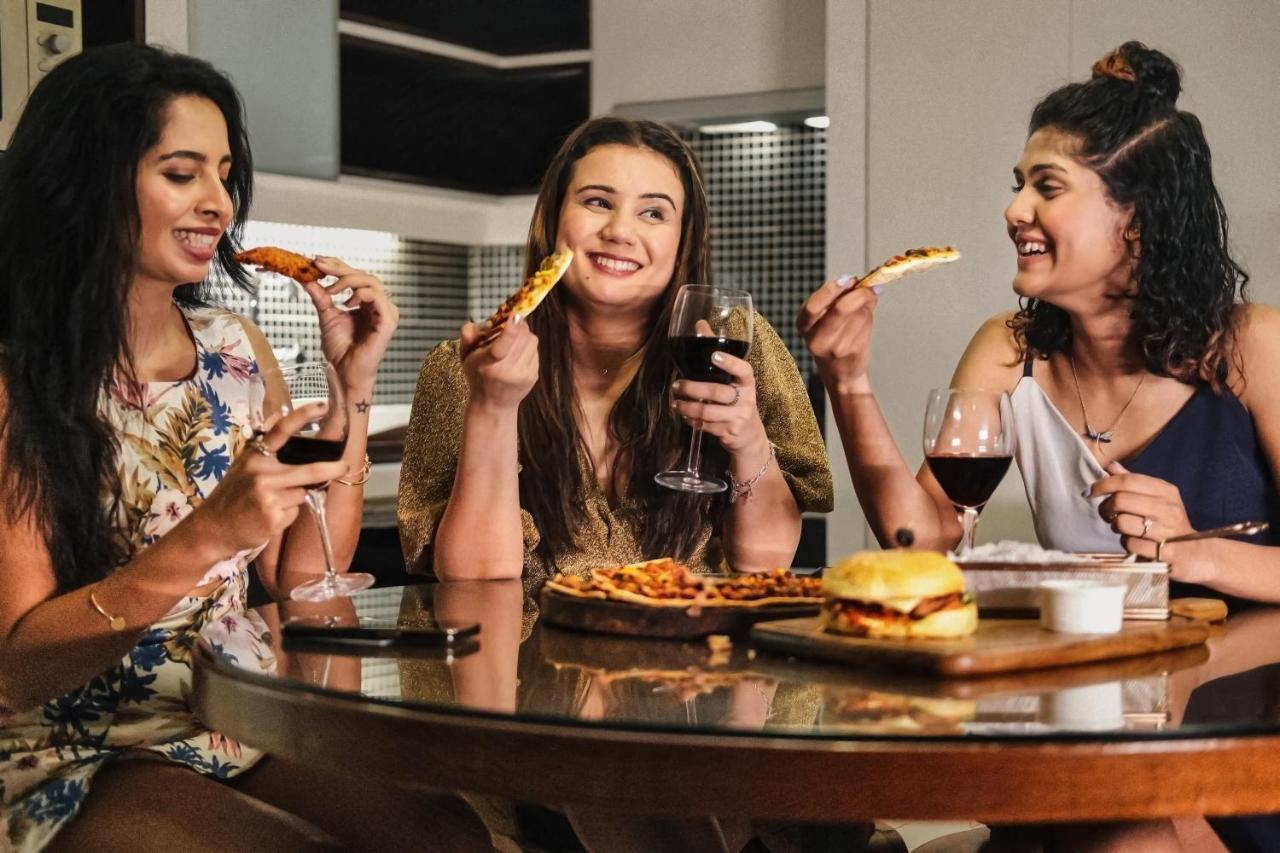 Grand Mercure Bangalore - An Accor Brand Dış mekan fotoğraf