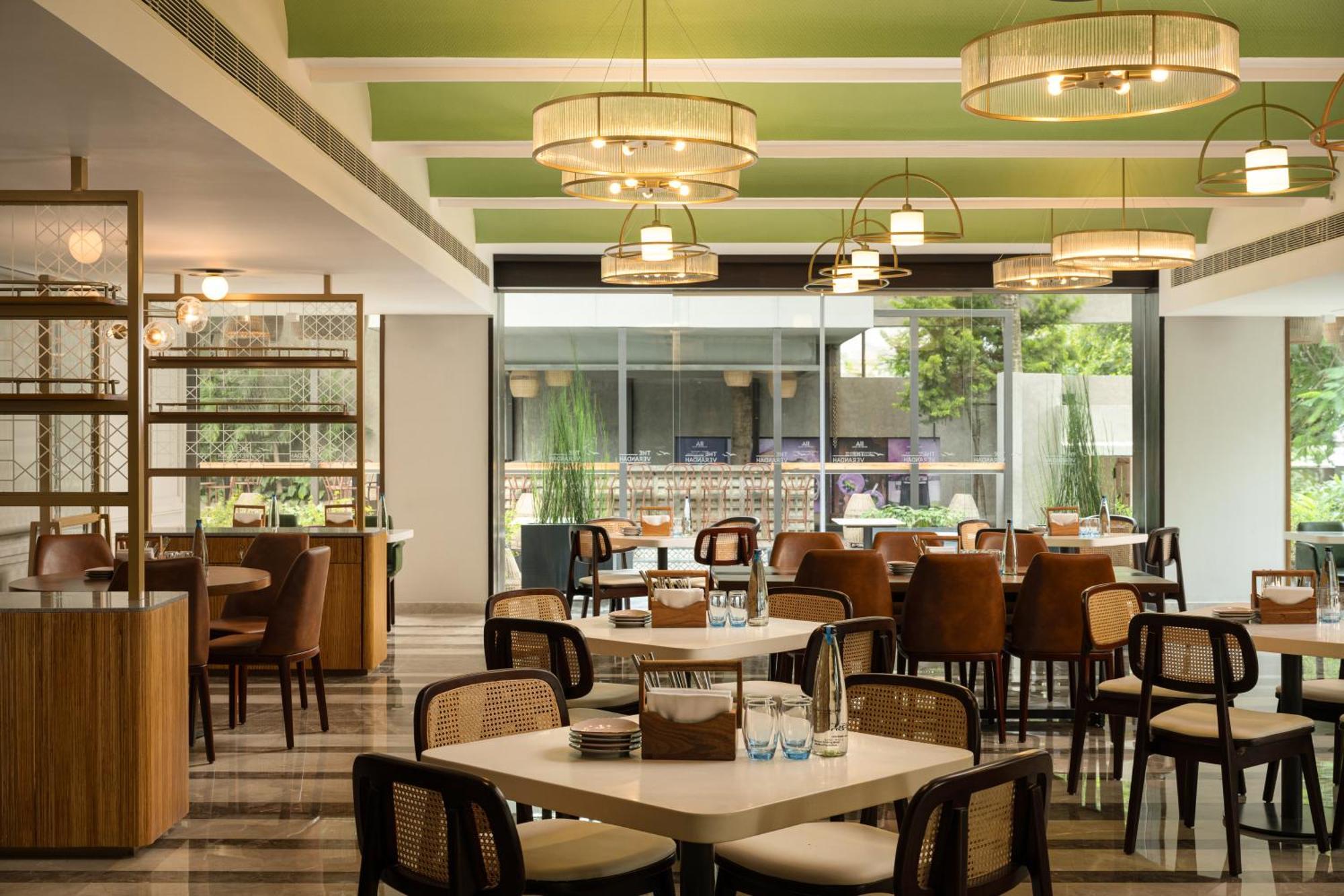 Grand Mercure Bangalore - An Accor Brand Dış mekan fotoğraf