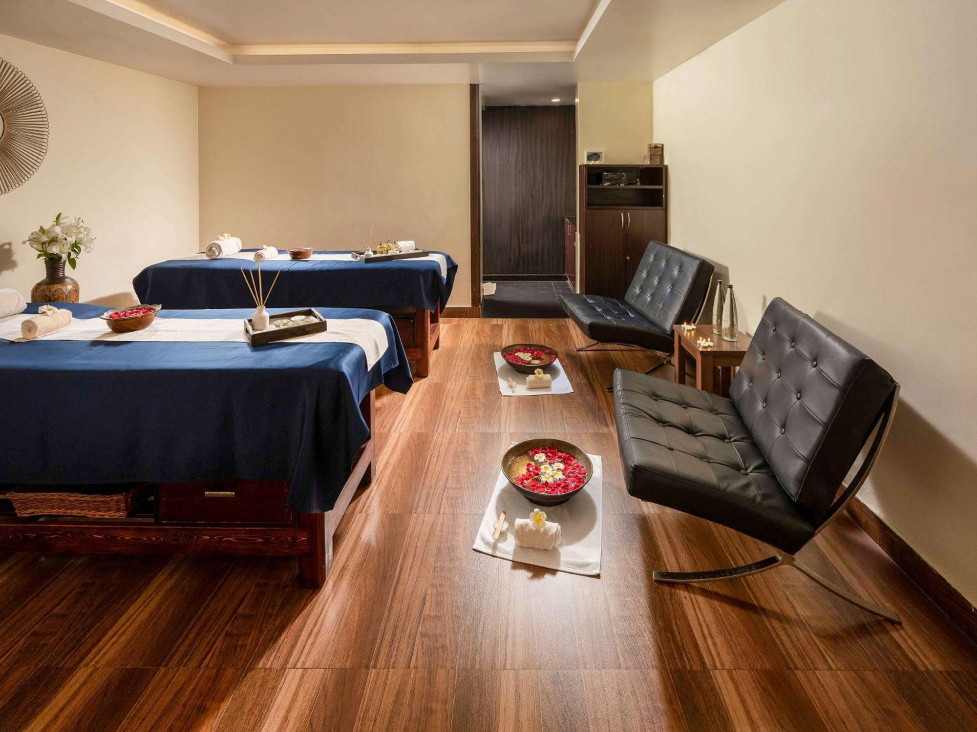 Grand Mercure Bangalore - An Accor Brand Dış mekan fotoğraf