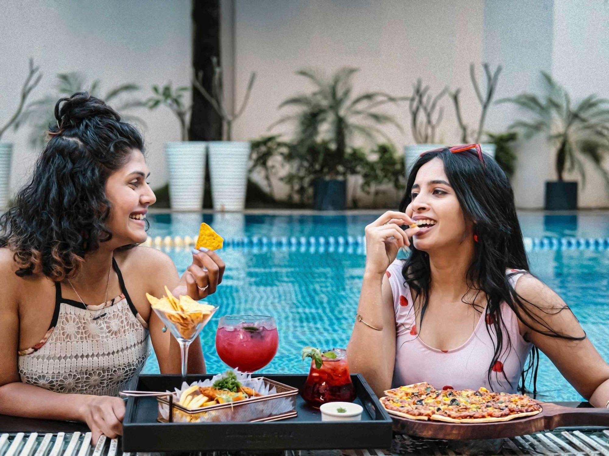 Grand Mercure Bangalore - An Accor Brand Dış mekan fotoğraf